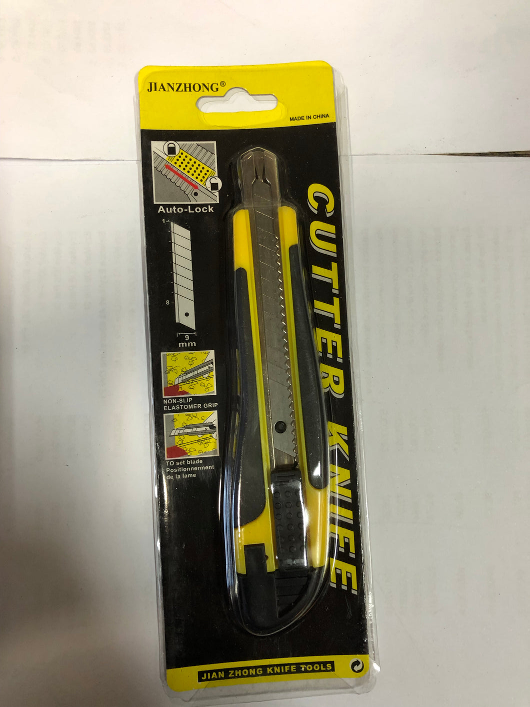 Cutter knife single
